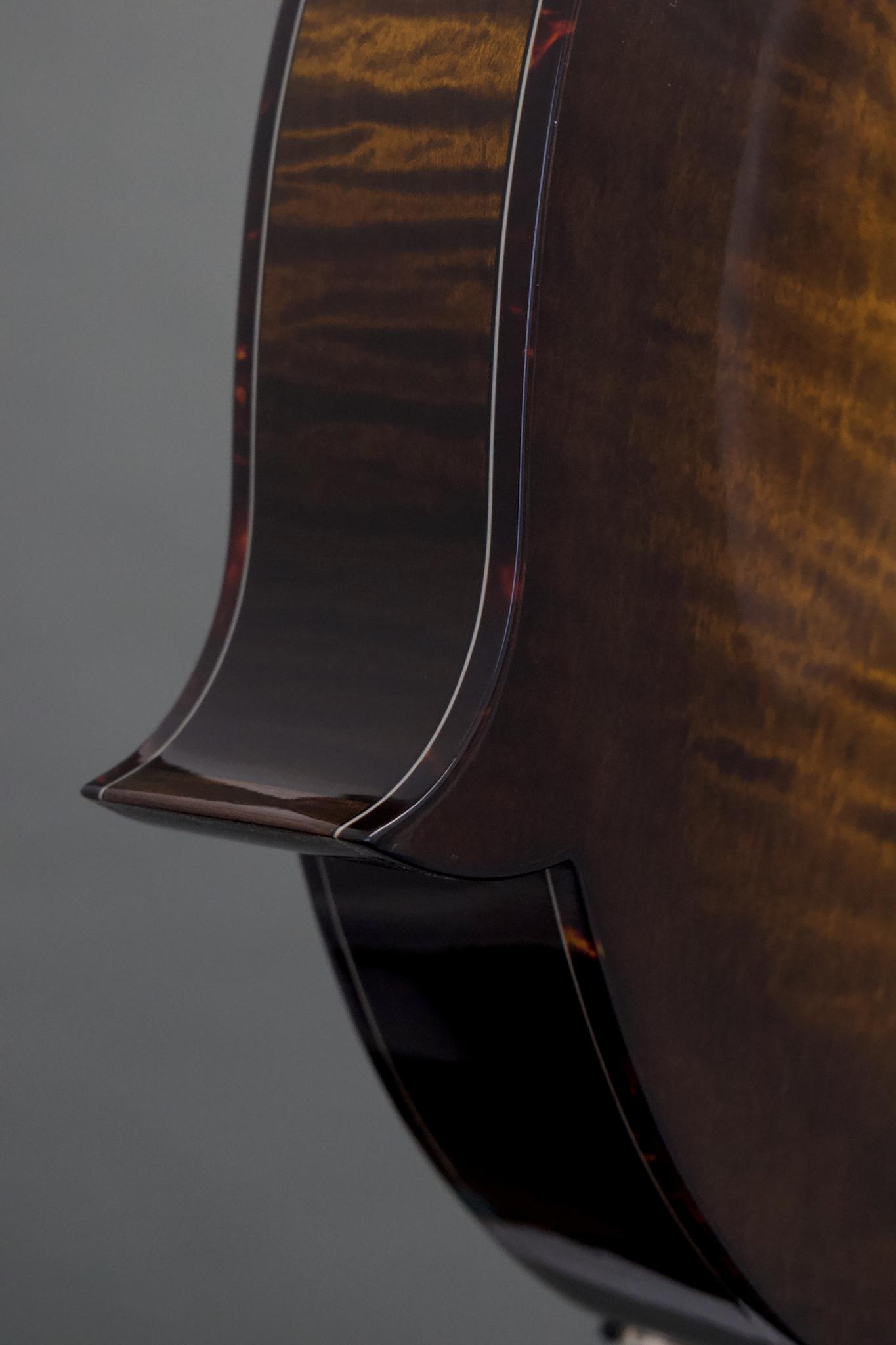 Northfield Big Mon w/ Engelmann Top, Tortoise Binding & Wide Nut (#B260901)