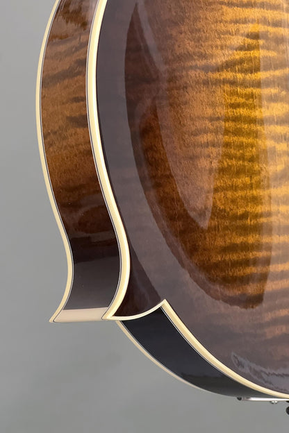 Northfield Big Mon w/ Italian Spruce Top (#B250841)