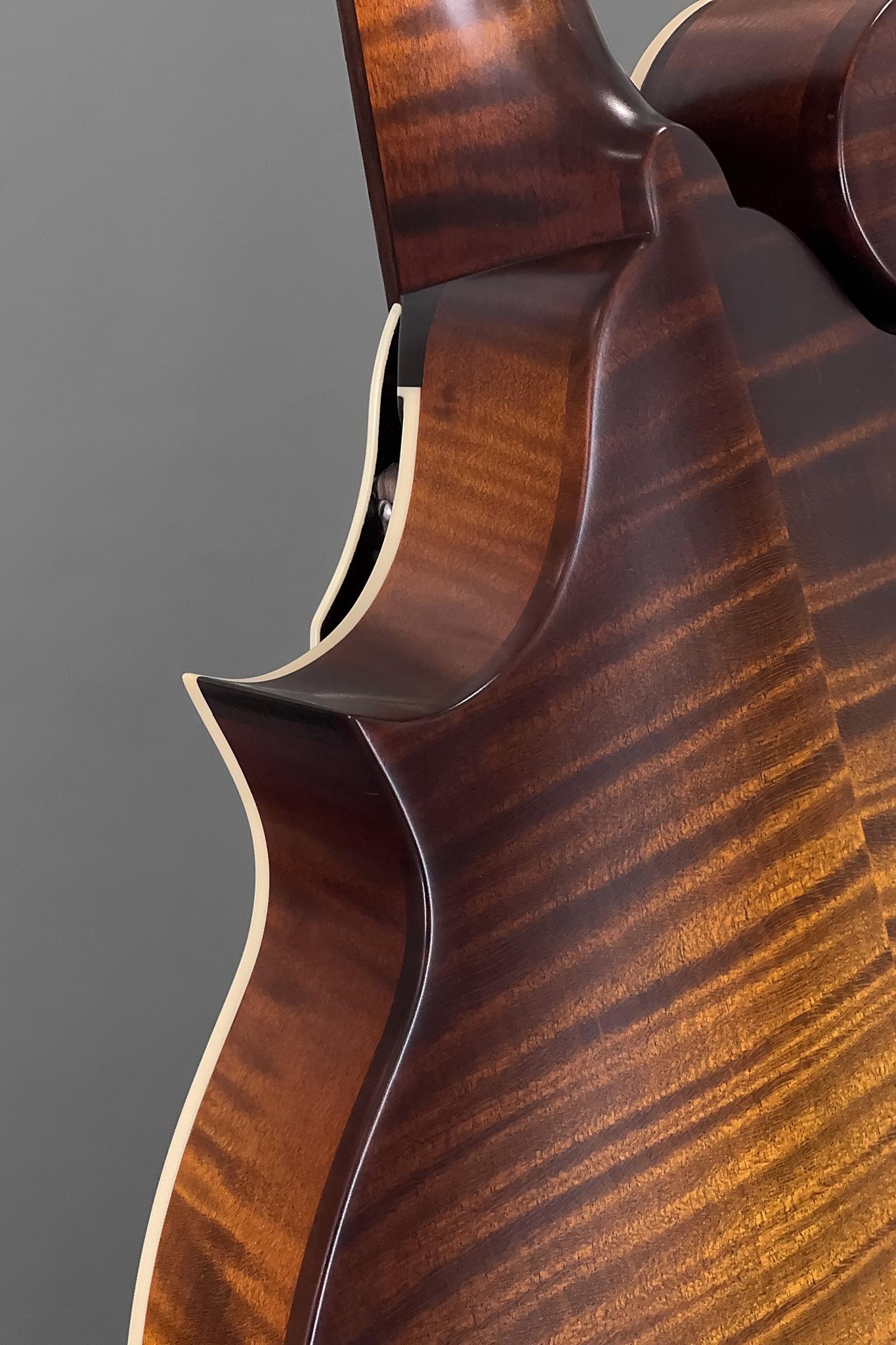 Northfield F2S Oval Hole w/ Adirondack Top (#S2501442)