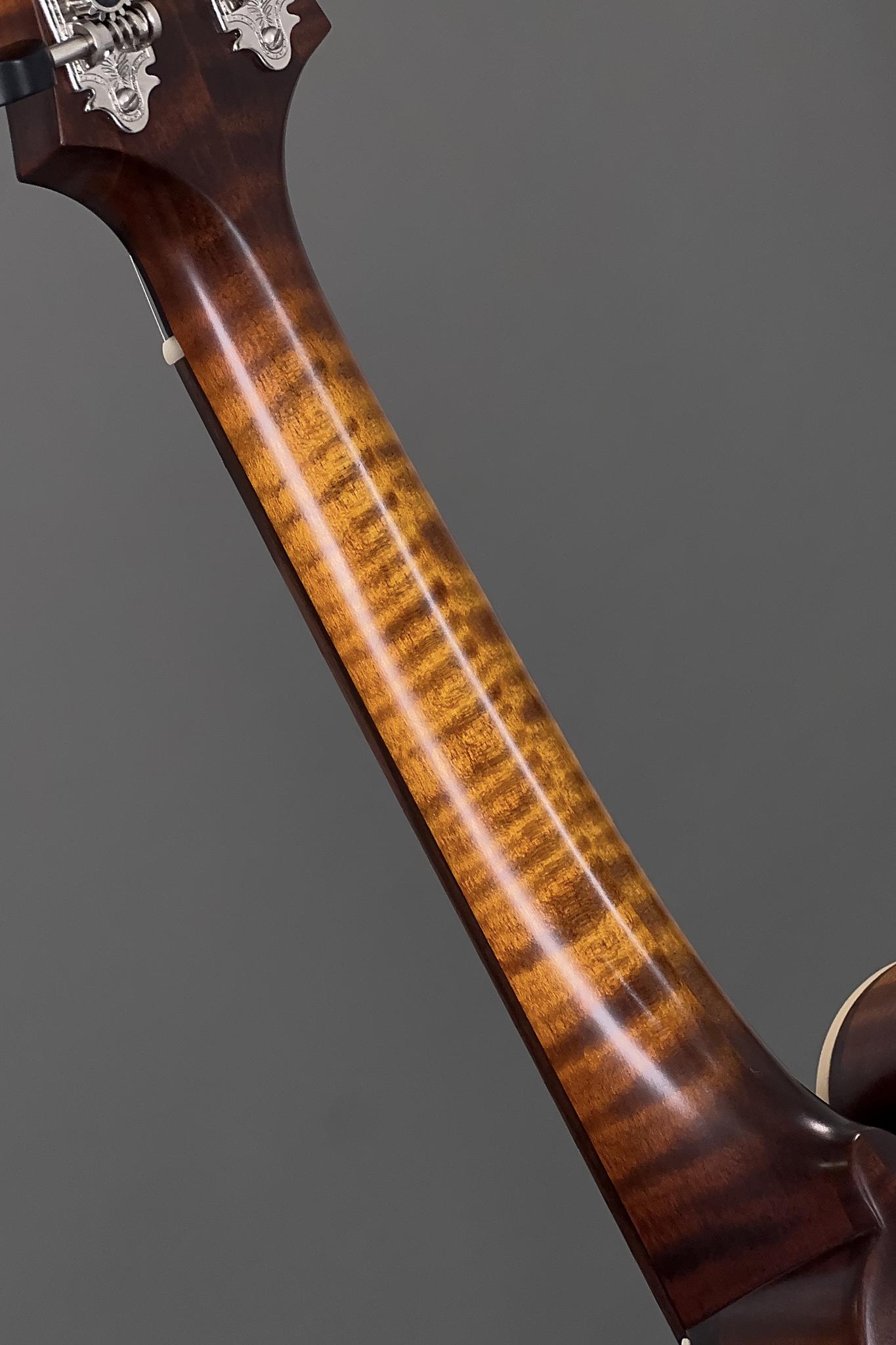 Northfield F2S Oval Hole w/ Adirondack Top (#S2501442)