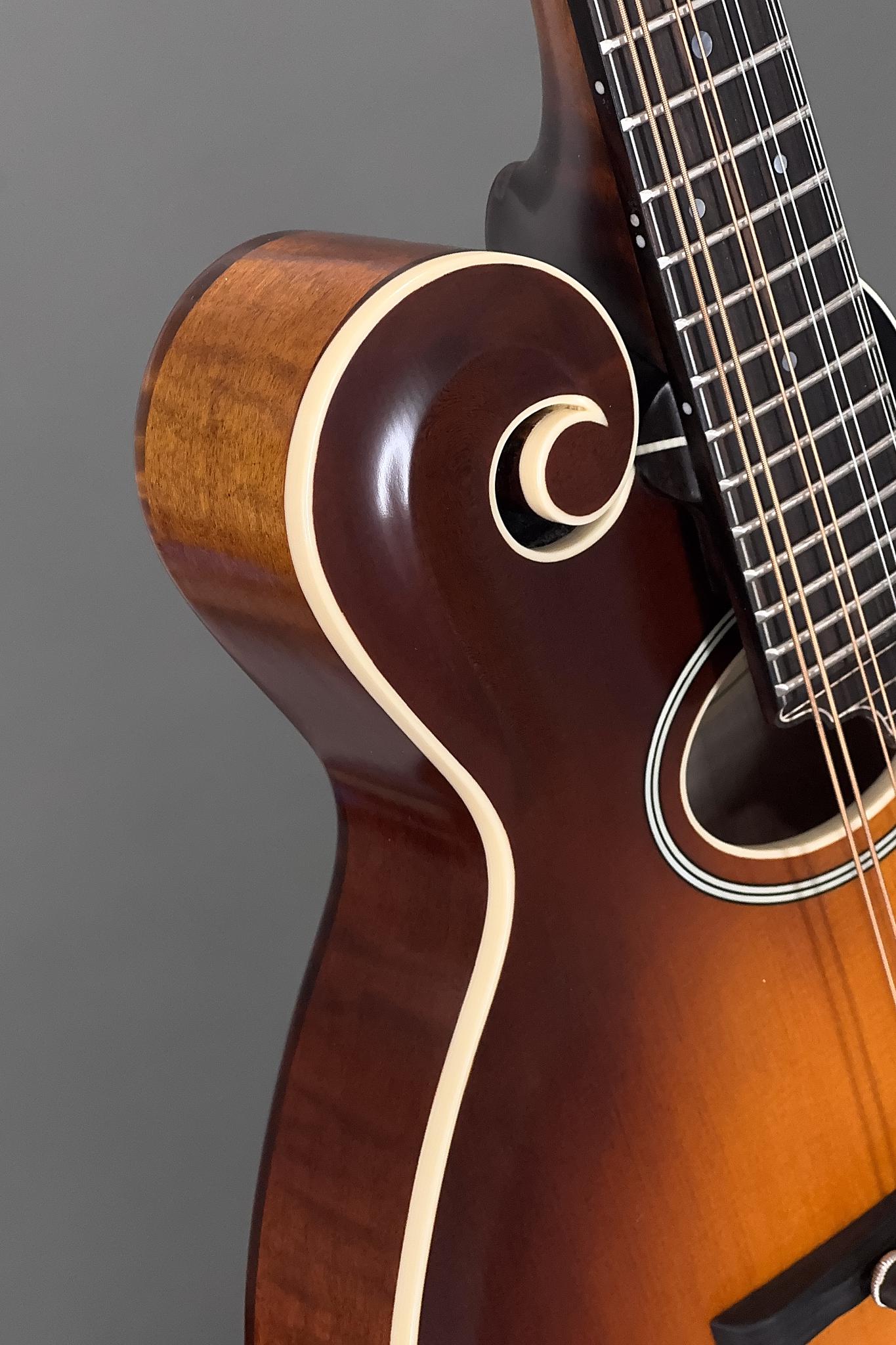 Northfield F2S Oval Hole w/ Adirondack Top in Cherryburst (#S2501459)